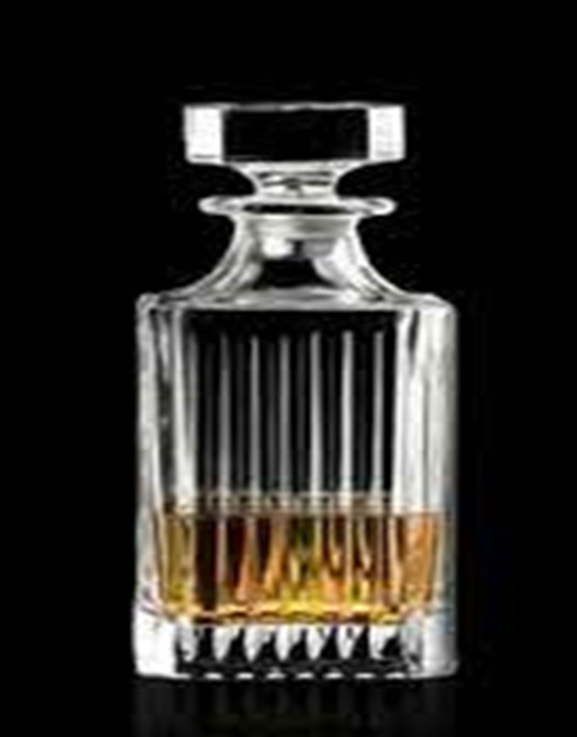 TIMELESS SQUARE WHISKEY BOTTLE