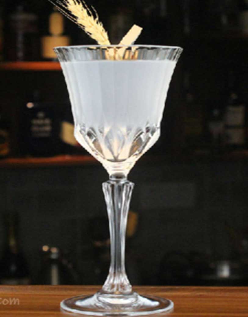ADAGIO WINE GOBLET