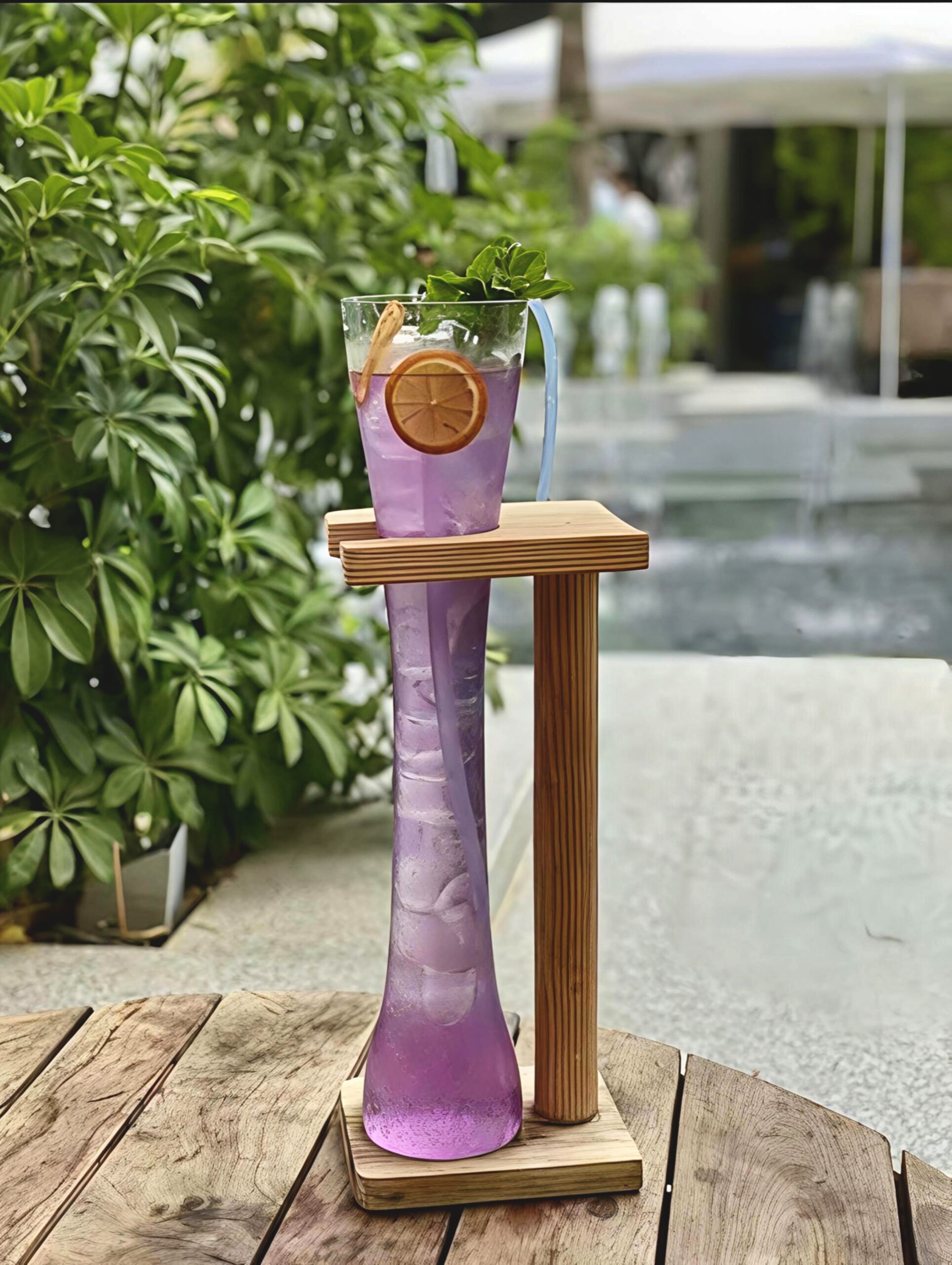 Borosilicate Big Half Yarg Glass With  Wooden Stand 1000ml 1 Pc