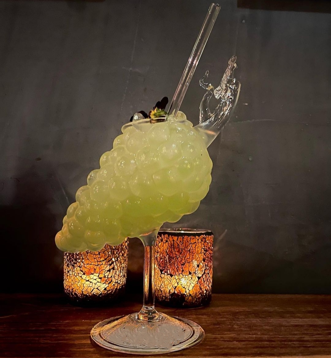 Grapes Shape Glass  500ml 1 Pc